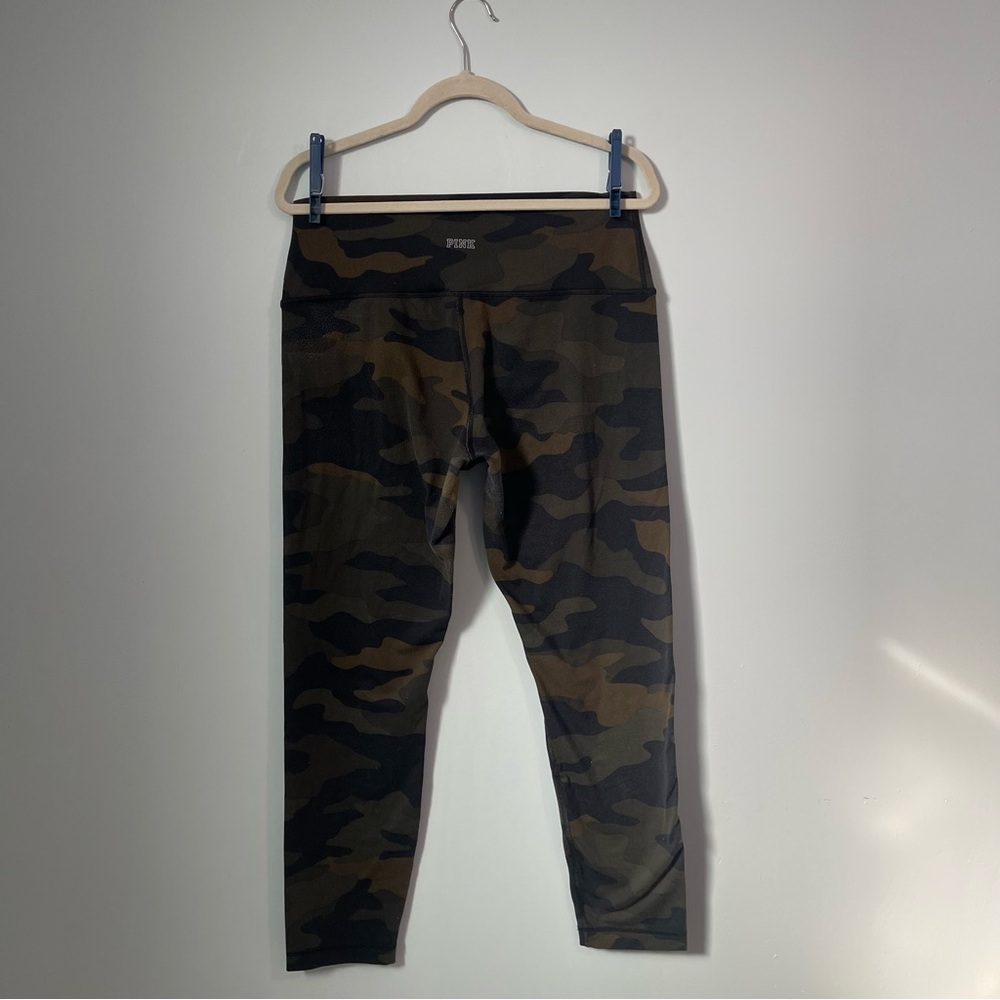 Victoria's Secret Pink Camouflage Leggings